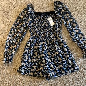 Abercrombie & Fitch divided floral long sleeve mini skirt Small